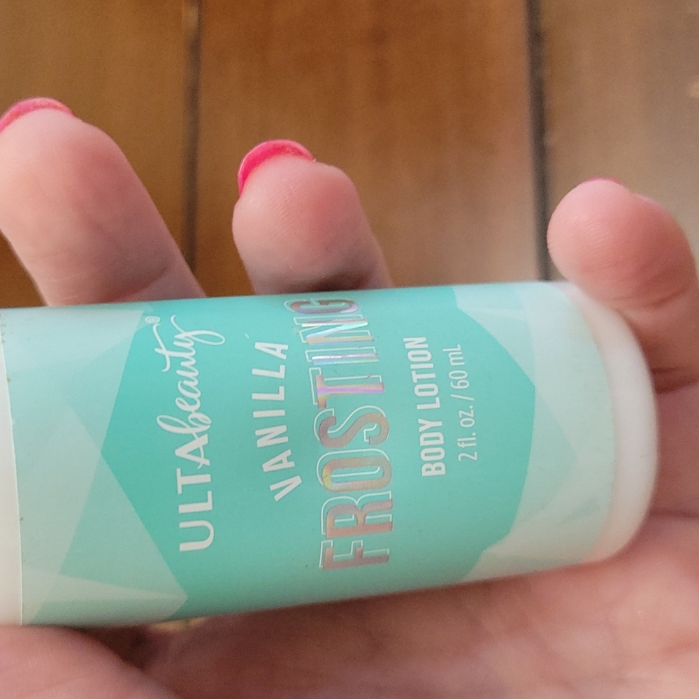 🐱 ULTA BODY LOTION - Picture 2 of 4
